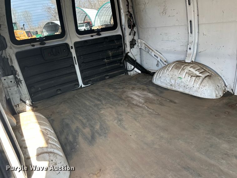 image for item FK0006 2011 Chevrolet Express van