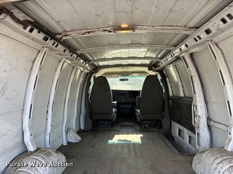 image for item FK0006 2011 Chevrolet Express van