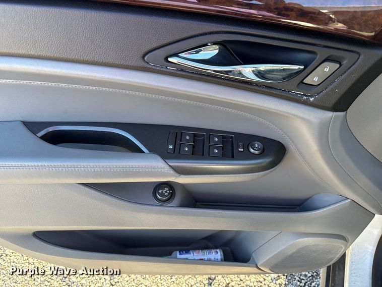 image for item FK1173 2012 Cadillac SRX SUV