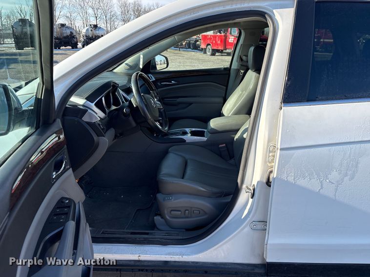 image for item FK1173 2012 Cadillac SRX SUV