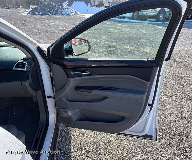 image for item FK1173 2012 Cadillac SRX SUV