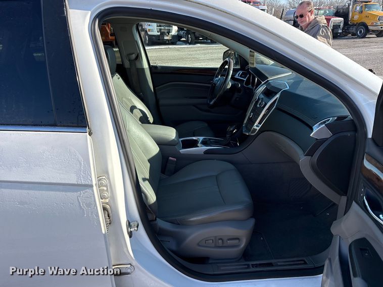 image for item FK1173 2012 Cadillac SRX SUV