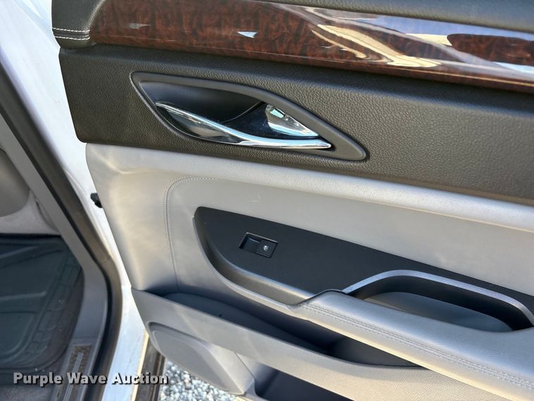 image for item FK1173 2012 Cadillac SRX SUV