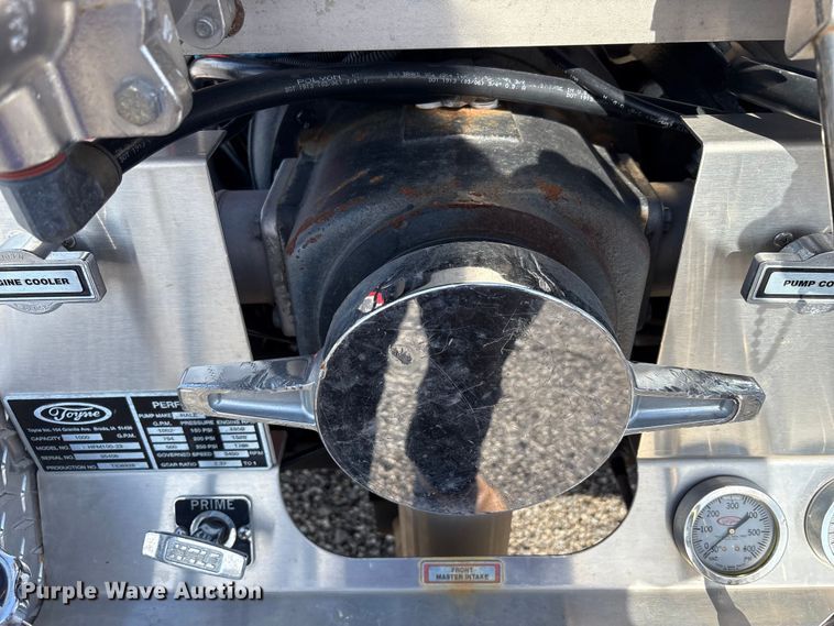 image for item FK1179 2007 Chevrolet C8500 pumper fire truck