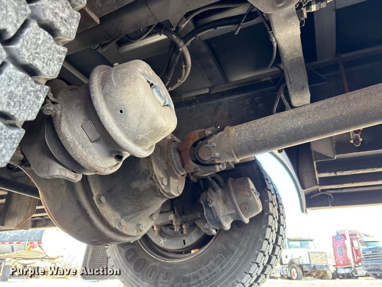 image for item FK1179 2007 Chevrolet C8500 pumper fire truck