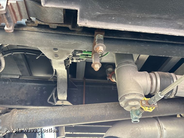 image for item FK1179 2007 Chevrolet C8500 pumper fire truck