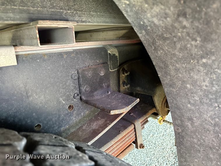 image for item FK1179 2007 Chevrolet C8500 pumper fire truck