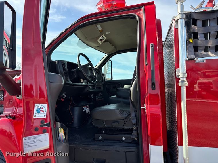 image for item FK1179 2007 Chevrolet C8500 pumper fire truck