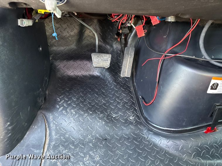 image for item FK1179 2007 Chevrolet C8500 pumper fire truck