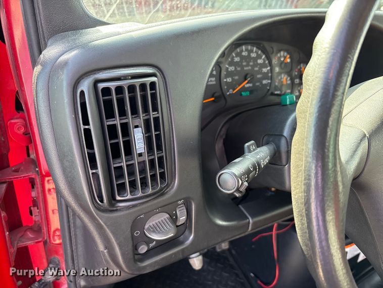 image for item FK1179 2007 Chevrolet C8500 pumper fire truck