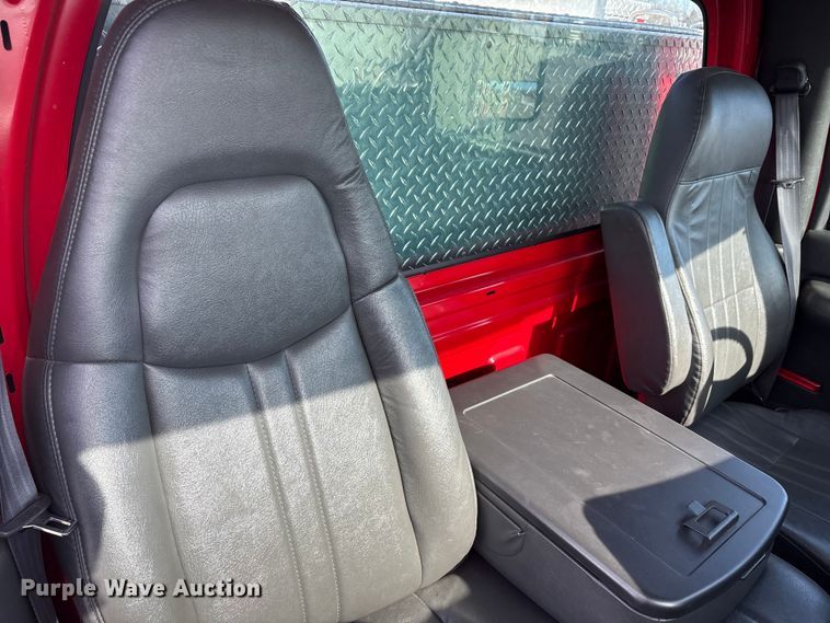 image for item FK1179 2007 Chevrolet C8500 pumper fire truck