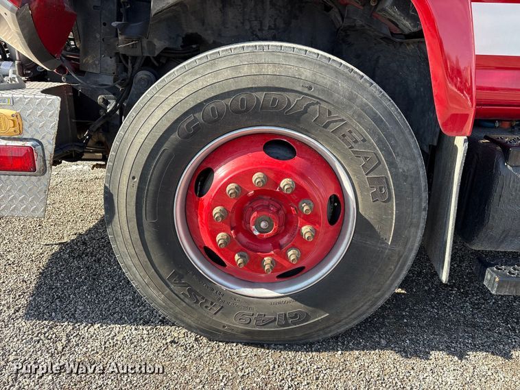 image for item FK1179 2007 Chevrolet C8500 pumper fire truck