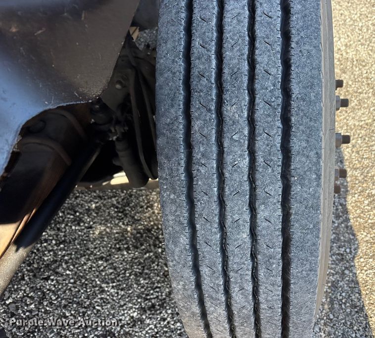 image for item FK1179 2007 Chevrolet C8500 pumper fire truck