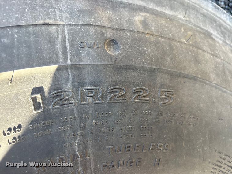 image for item FK1179 2007 Chevrolet C8500 pumper fire truck