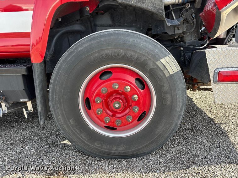 image for item FK1179 2007 Chevrolet C8500 pumper fire truck