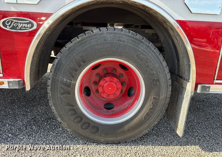 image for item FK1179 2007 Chevrolet C8500 pumper fire truck