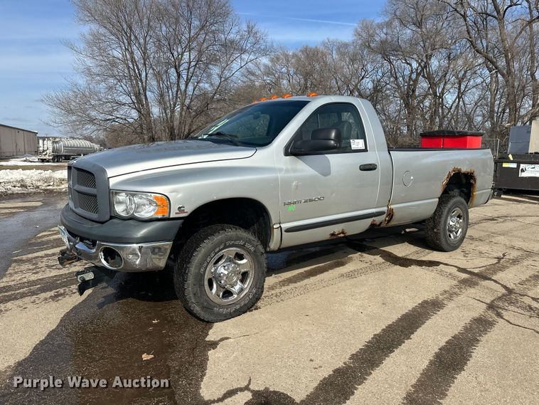 image for item FK1710 2004 Dodge Ram 2500 pickup truck
