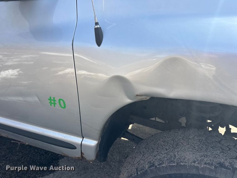 image for item FK1710 2004 Dodge Ram 2500 pickup truck