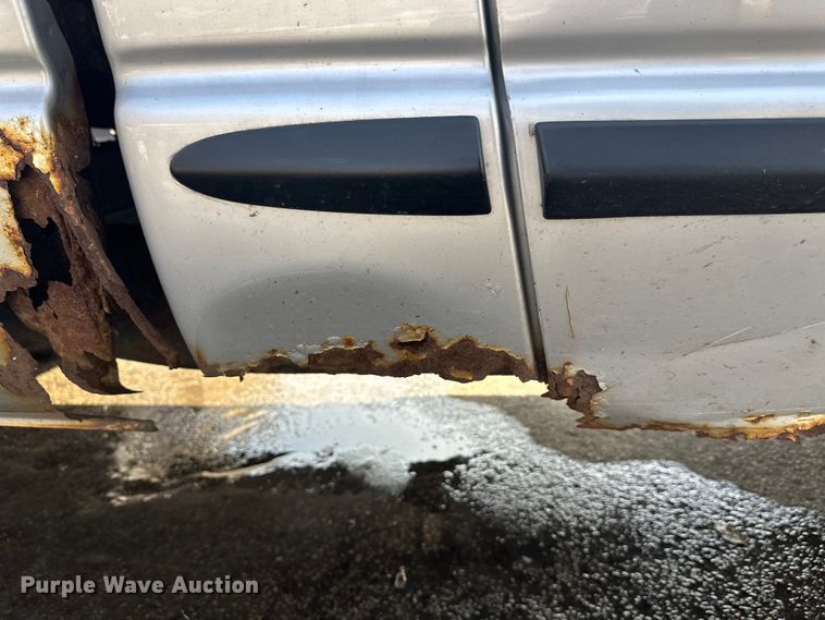 image for item FK1710 2004 Dodge Ram 2500 pickup truck