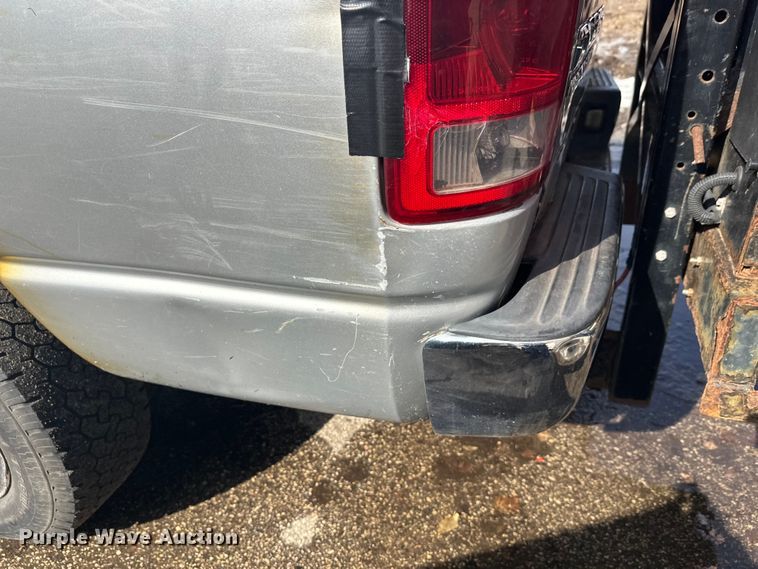 image for item FK1710 2004 Dodge Ram 2500 pickup truck