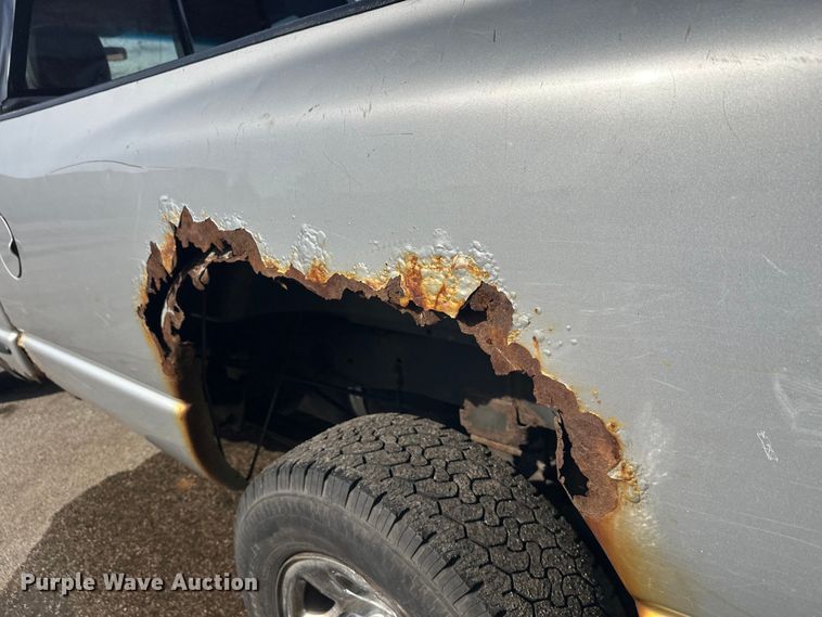 image for item FK1710 2004 Dodge Ram 2500 pickup truck