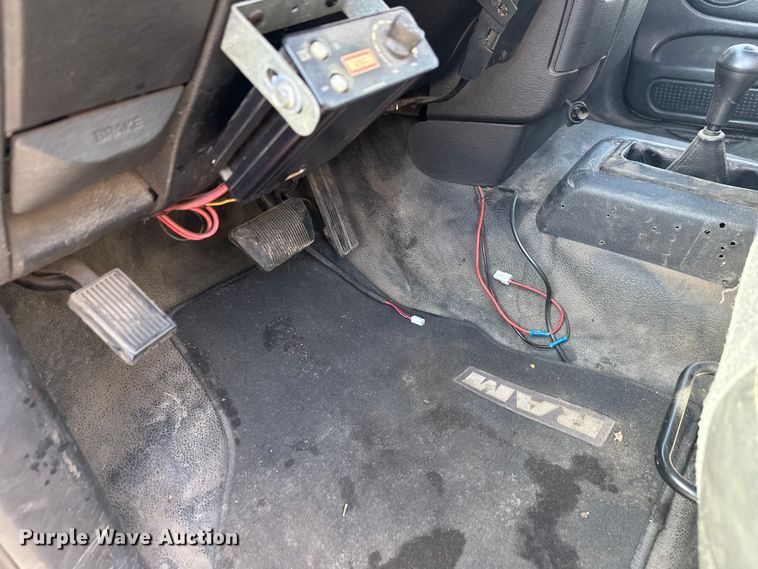 image for item FK1710 2004 Dodge Ram 2500 pickup truck