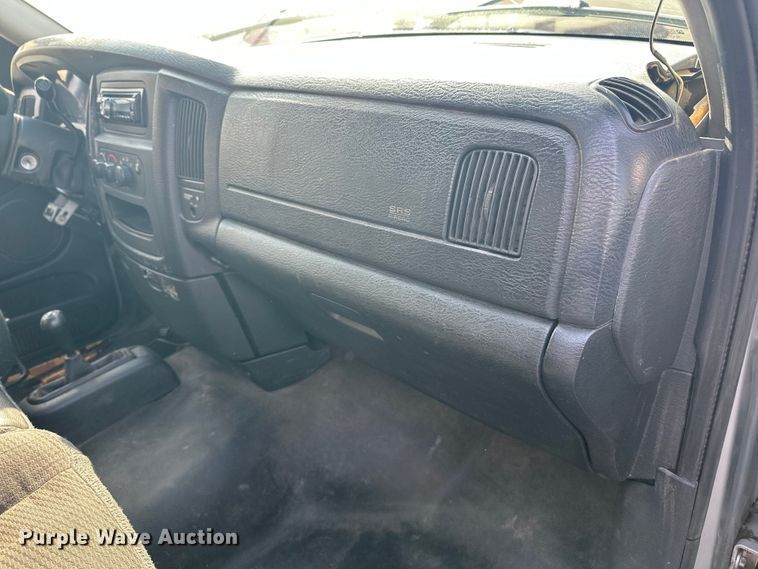 image for item FK1710 2004 Dodge Ram 2500 pickup truck