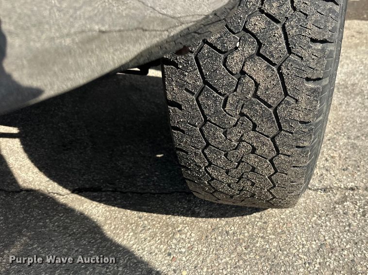 image for item FK1710 2004 Dodge Ram 2500 pickup truck