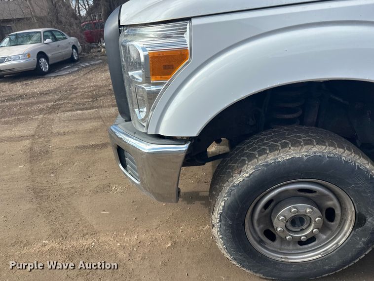 image for item FK1715 2015 Ford F350 Super Duty pickup truck