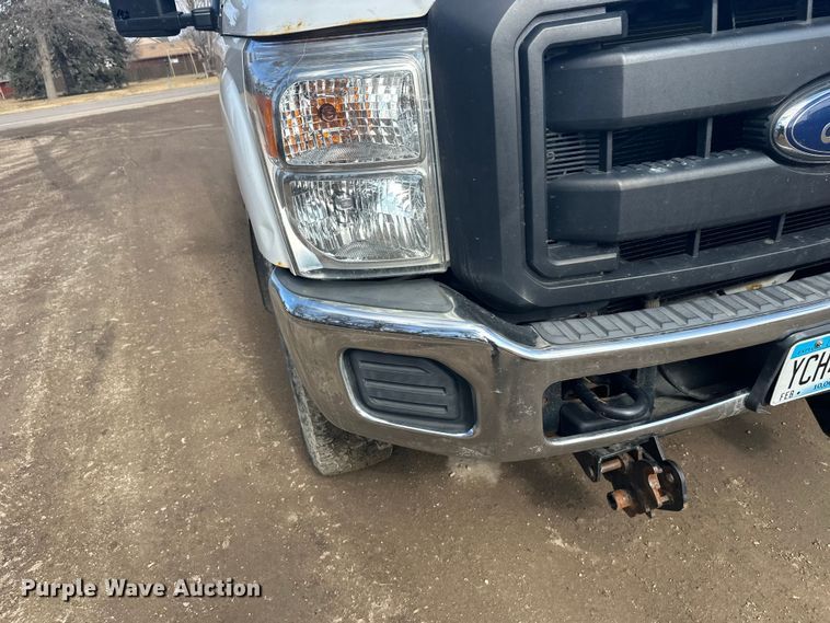 image for item FK1715 2015 Ford F350 Super Duty pickup truck