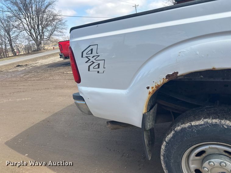 image for item FK1715 2015 Ford F350 Super Duty pickup truck