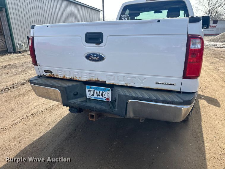 image for item FK1715 2015 Ford F350 Super Duty pickup truck