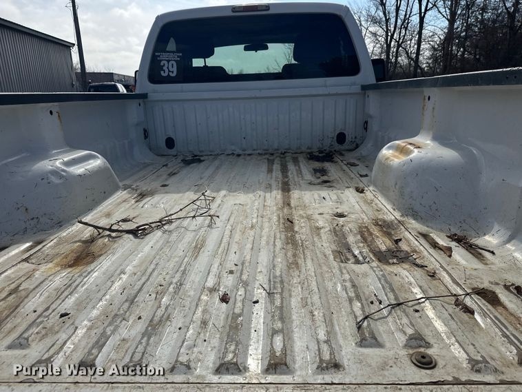 image for item FK1715 2015 Ford F350 Super Duty pickup truck