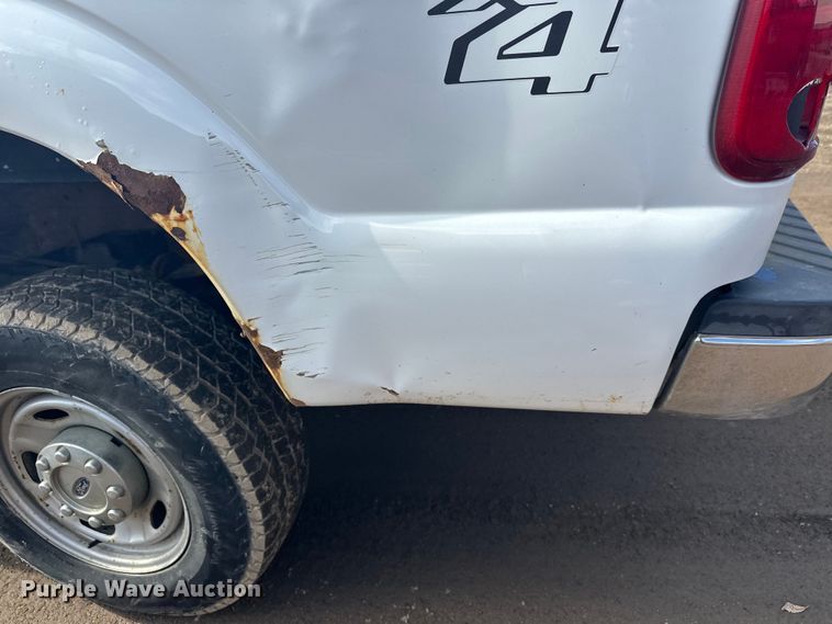 image for item FK1715 2015 Ford F350 Super Duty pickup truck