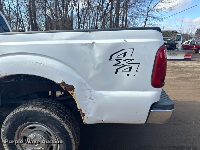 image for item FK1715 2015 Ford F350 Super Duty pickup truck