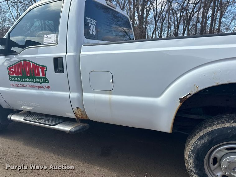 image for item FK1715 2015 Ford F350 Super Duty pickup truck