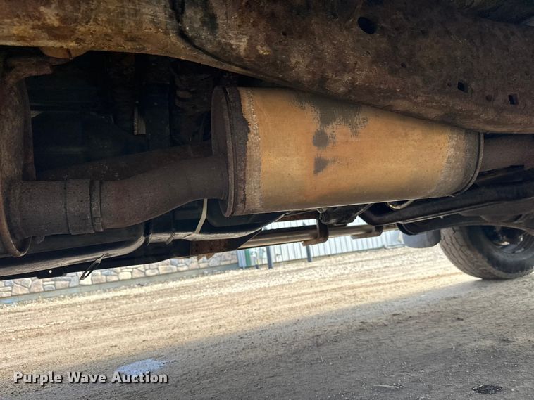 image for item FK1715 2015 Ford F350 Super Duty pickup truck