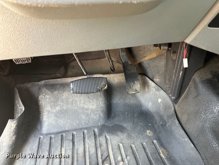 image for item FK1715 2015 Ford F350 Super Duty pickup truck