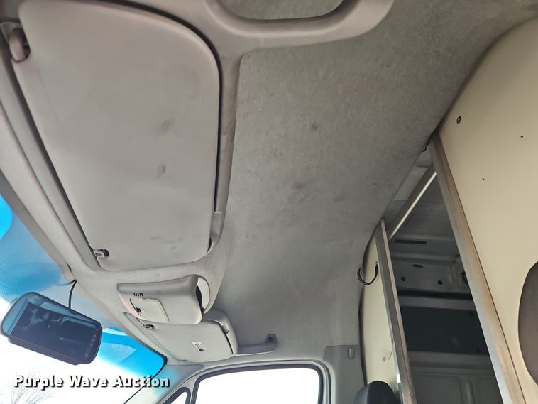 image for item FN5582 2014 Freightliner Sprinter van