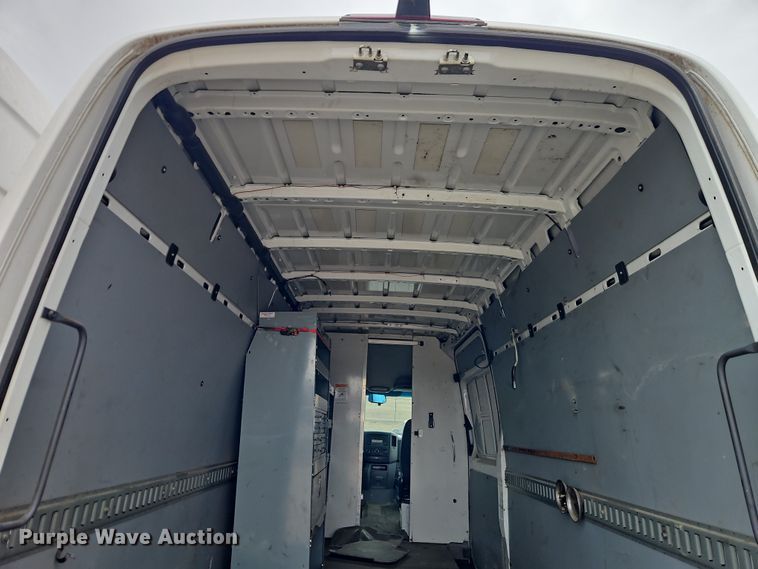 image for item FN5582 2014 Freightliner Sprinter van