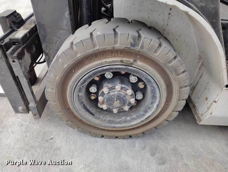 image for item IH9451 2016 UniCarriers PF50 forklift