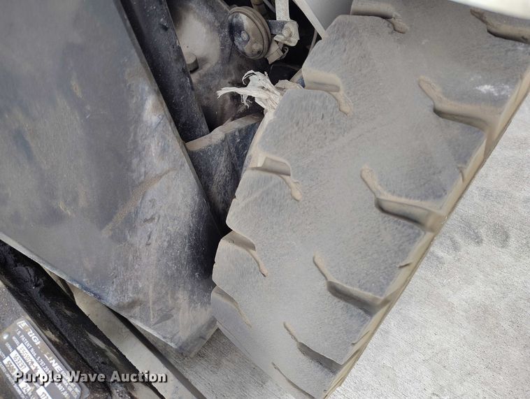 image for item IH9451 2016 UniCarriers PF50 forklift