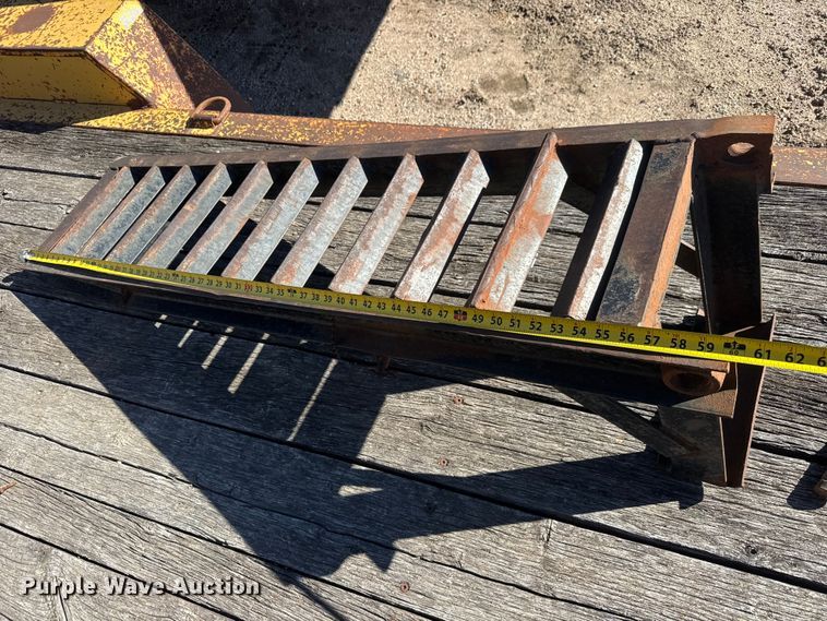 image for item NA9816 1995 Redi Haul utility trailer