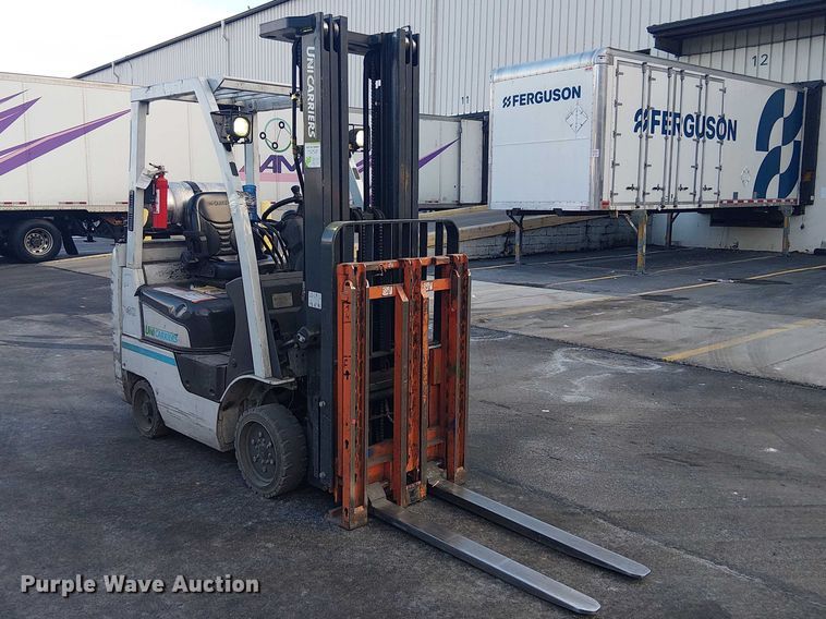 image for item NC9757 2016 UniCarriers CFS40 forklift