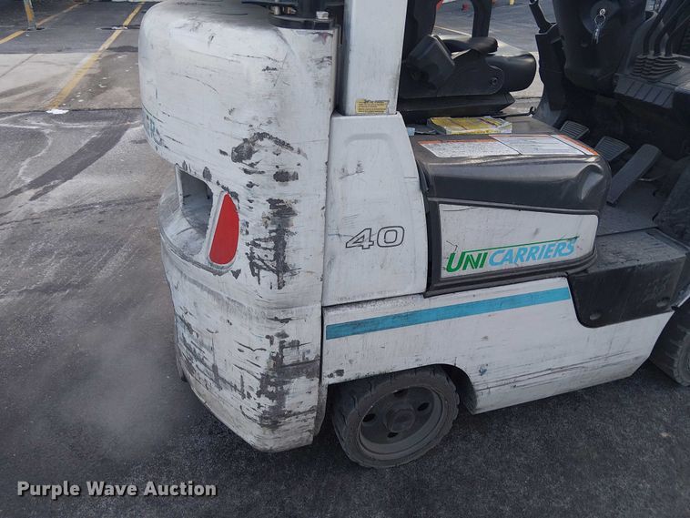 image for item NC9757 2016 UniCarriers CFS40 forklift