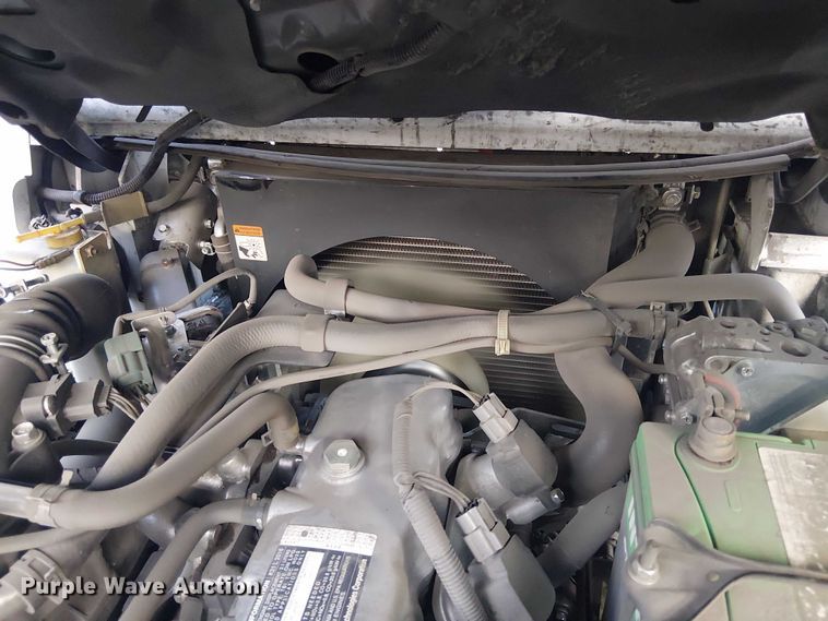 image for item NC9757 2016 UniCarriers CFS40 forklift