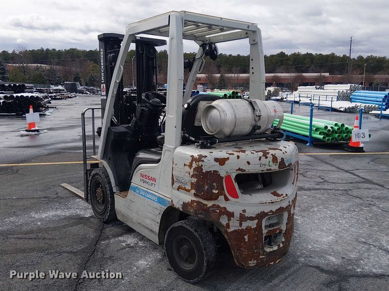 image for item NC9764 2015 Nissan PF50 forklift