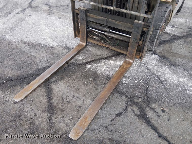 image for item NC9764 2015 Nissan PF50 forklift