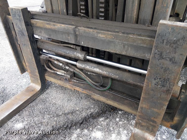 image for item NC9764 2015 Nissan PF50 forklift