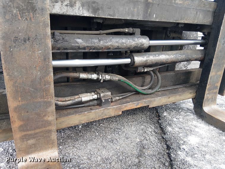 image for item NC9764 2015 Nissan PF50 forklift